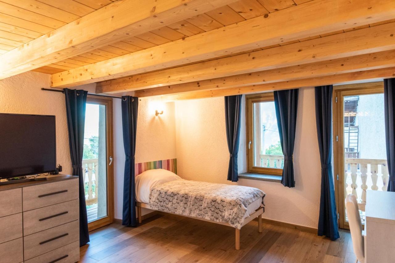 Rayon De Miel Villa Aosta Luaran gambar